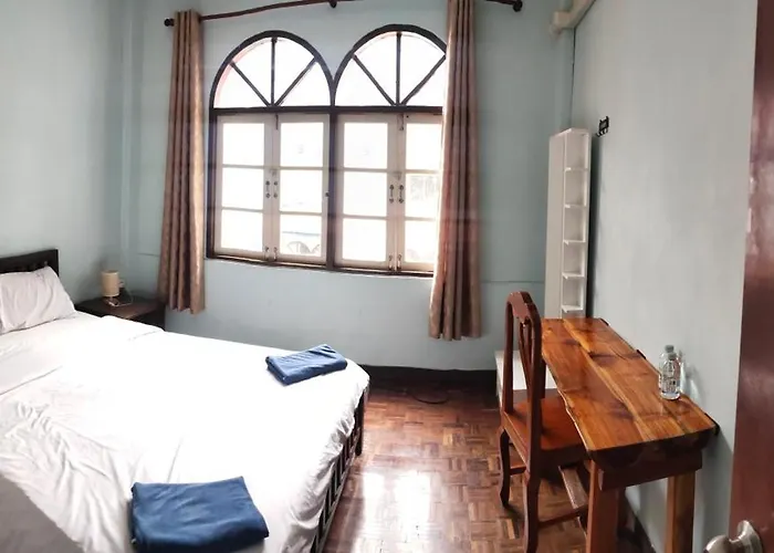 Stay Hostel *