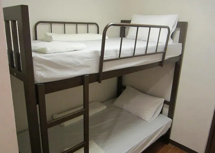 Stay Hostel Hostal *